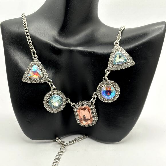 Paparazzi Pink & Silver Rhinestone Necklace - Picture 1 of 3
